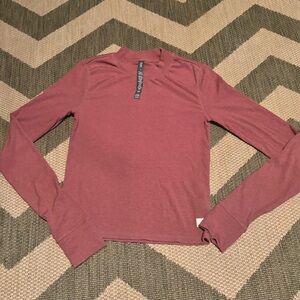 Vuori Women's Long Sleeve Top in Dusty Rose